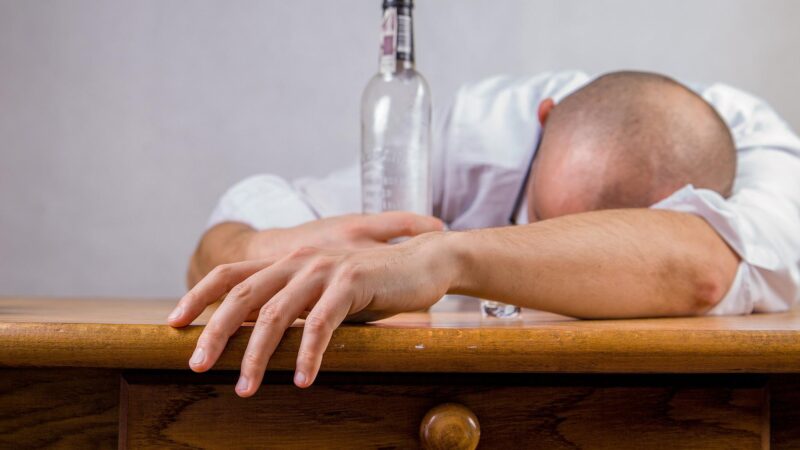 3 Ways to Deal with a Bad Hangover