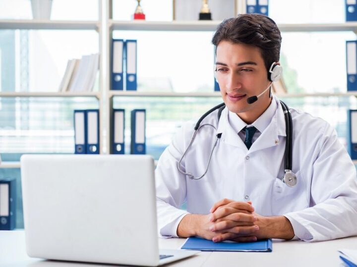 Telehealth Or In-Person Psychiatry: Which Should You Choose?